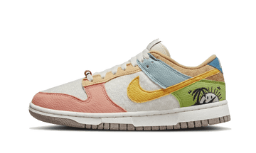 Nike Dunk Low SE Sun Club