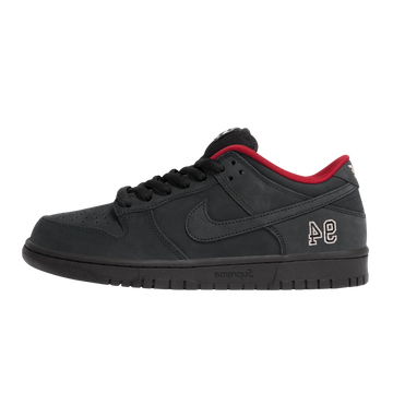 Supreme X Nike SB Dunk Low Pro Black
