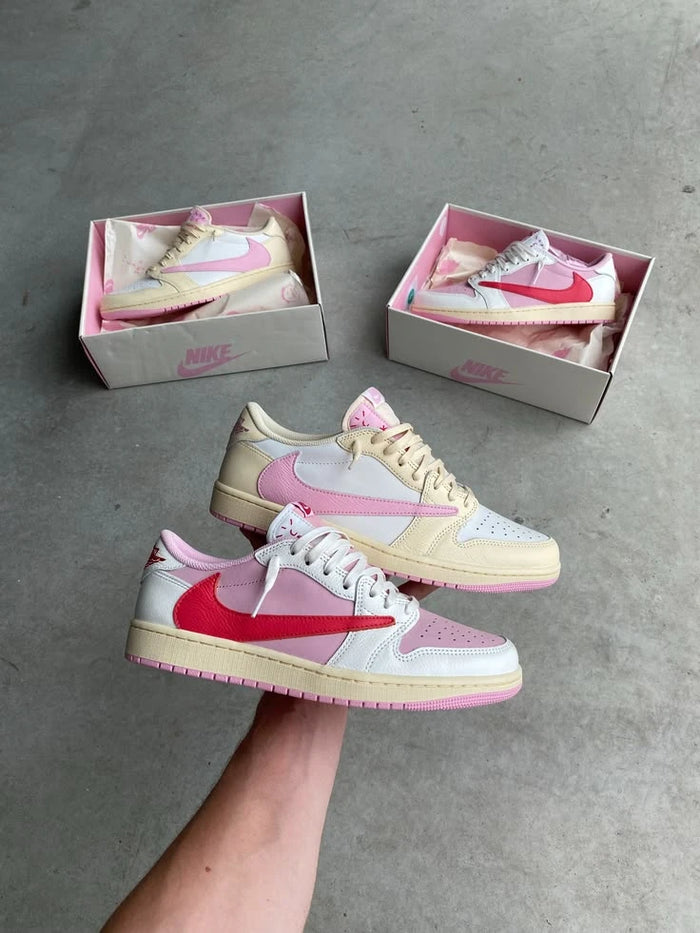 Jordan 1 Low Travis Scott