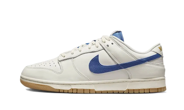Nike Dunk Low SE Sail Dark Marina Blue