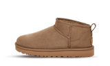 Streetwear Essential – UGG Classic Ultra Mini Antelope front view